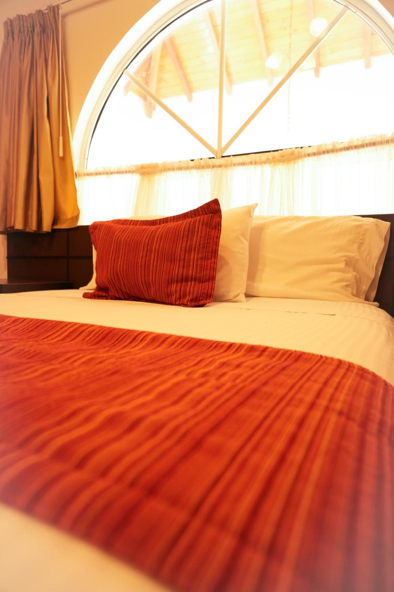 Serenity Suites Casa Boutique Букараманга Екстериор снимка