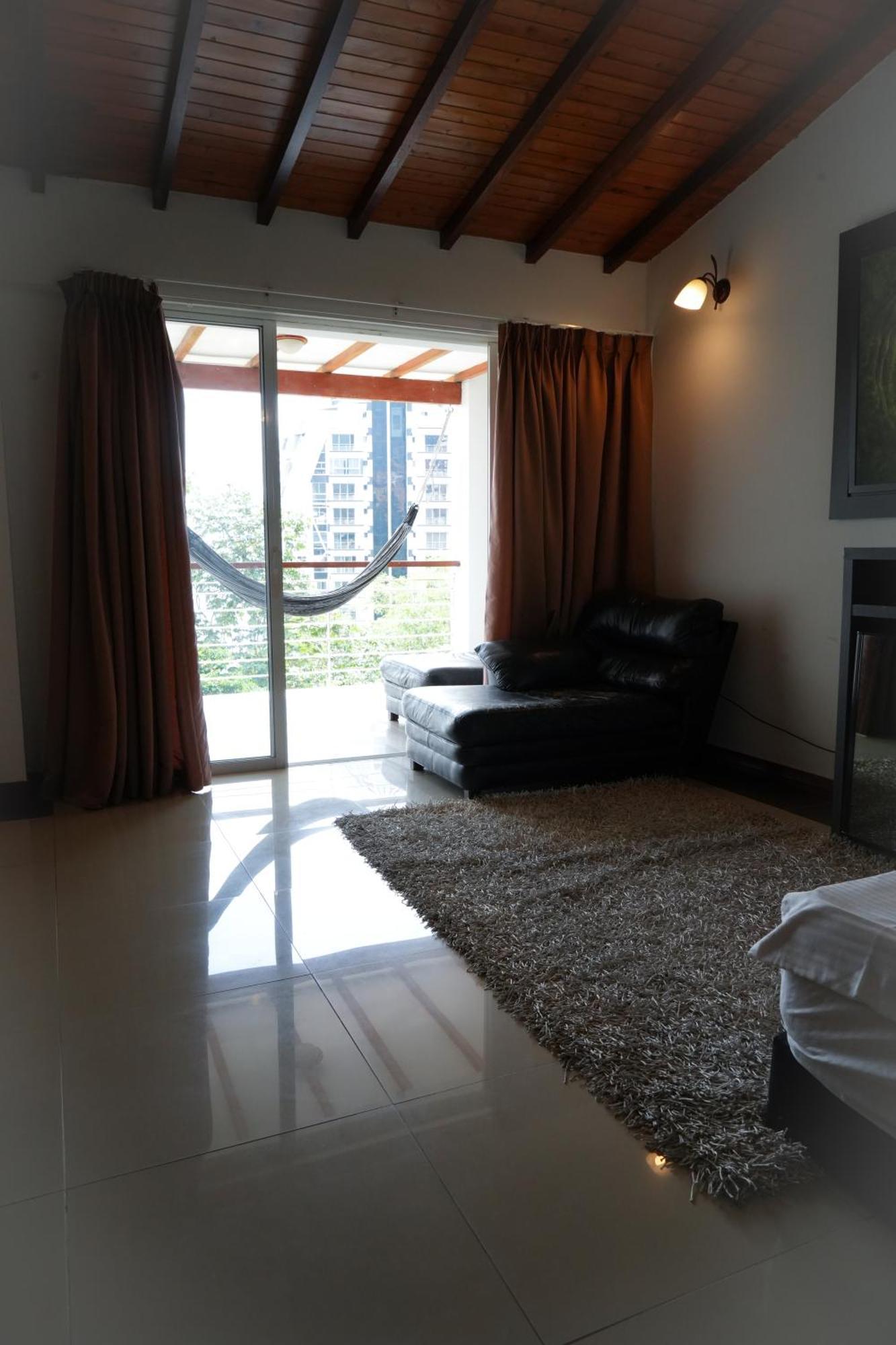 Serenity Suites Casa Boutique Букараманга Екстериор снимка